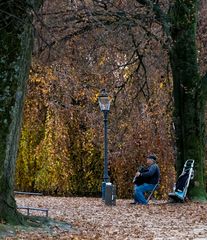 Baden-Badener Impressionen - Ein einsamer Musiker