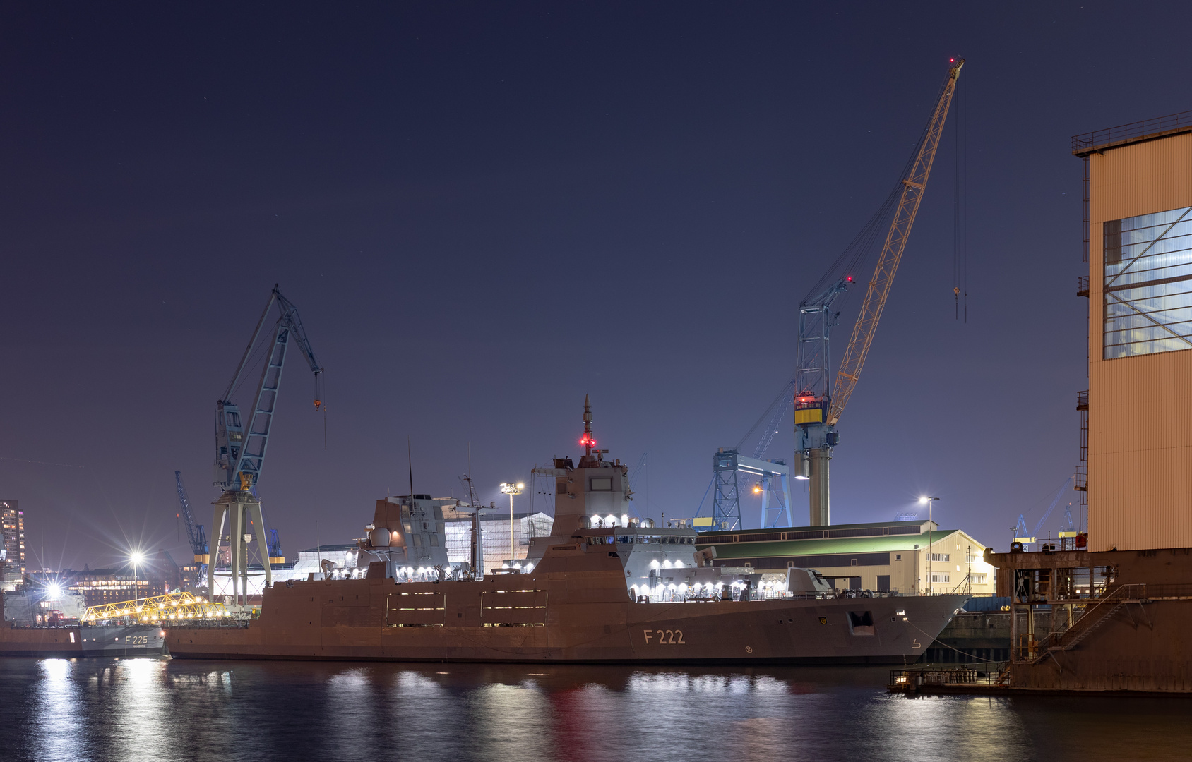 Baden-Württemberg auf Werft Besuch