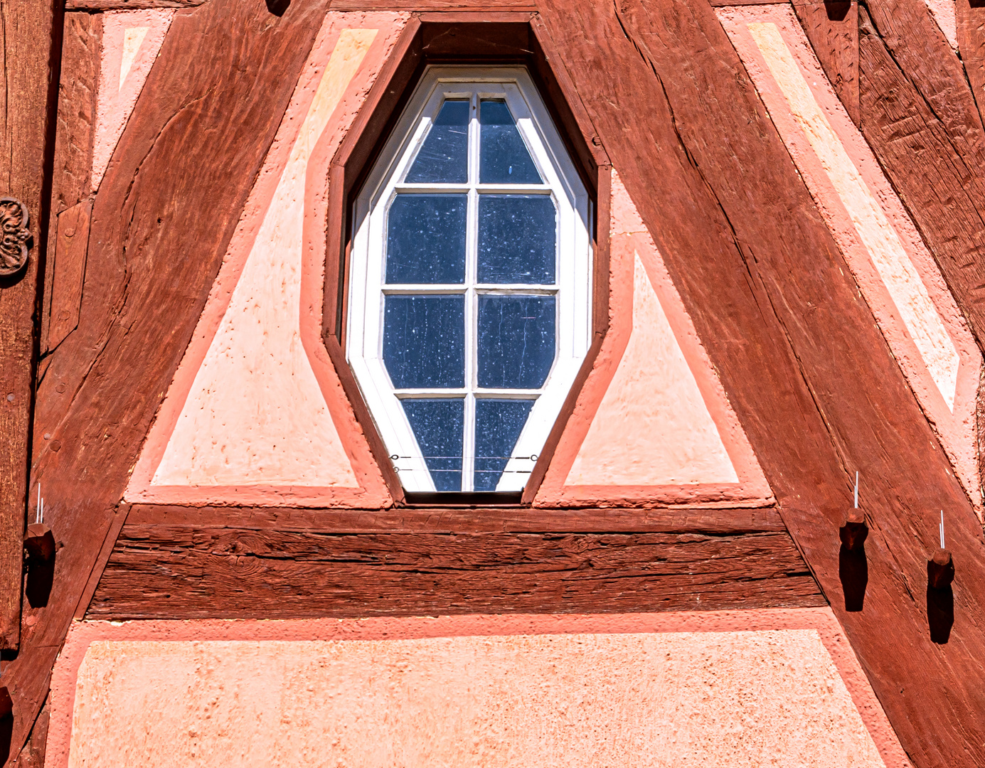 BADEN-WÜRTTEMBERG : ESSLINGEN AM NECKAR - DAS FENSTER