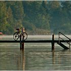 Badesteg mit Fahrrad