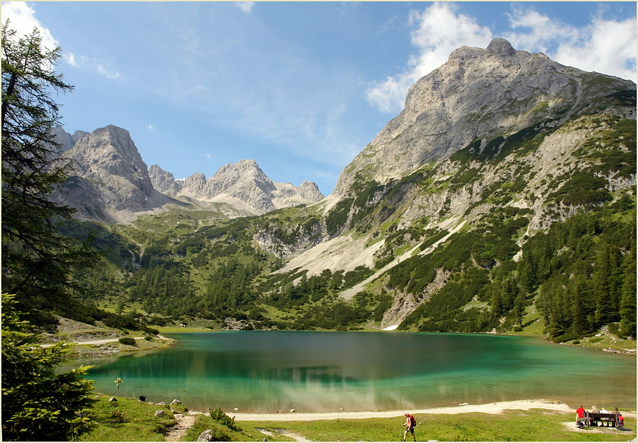 Badestrand am kühlen See