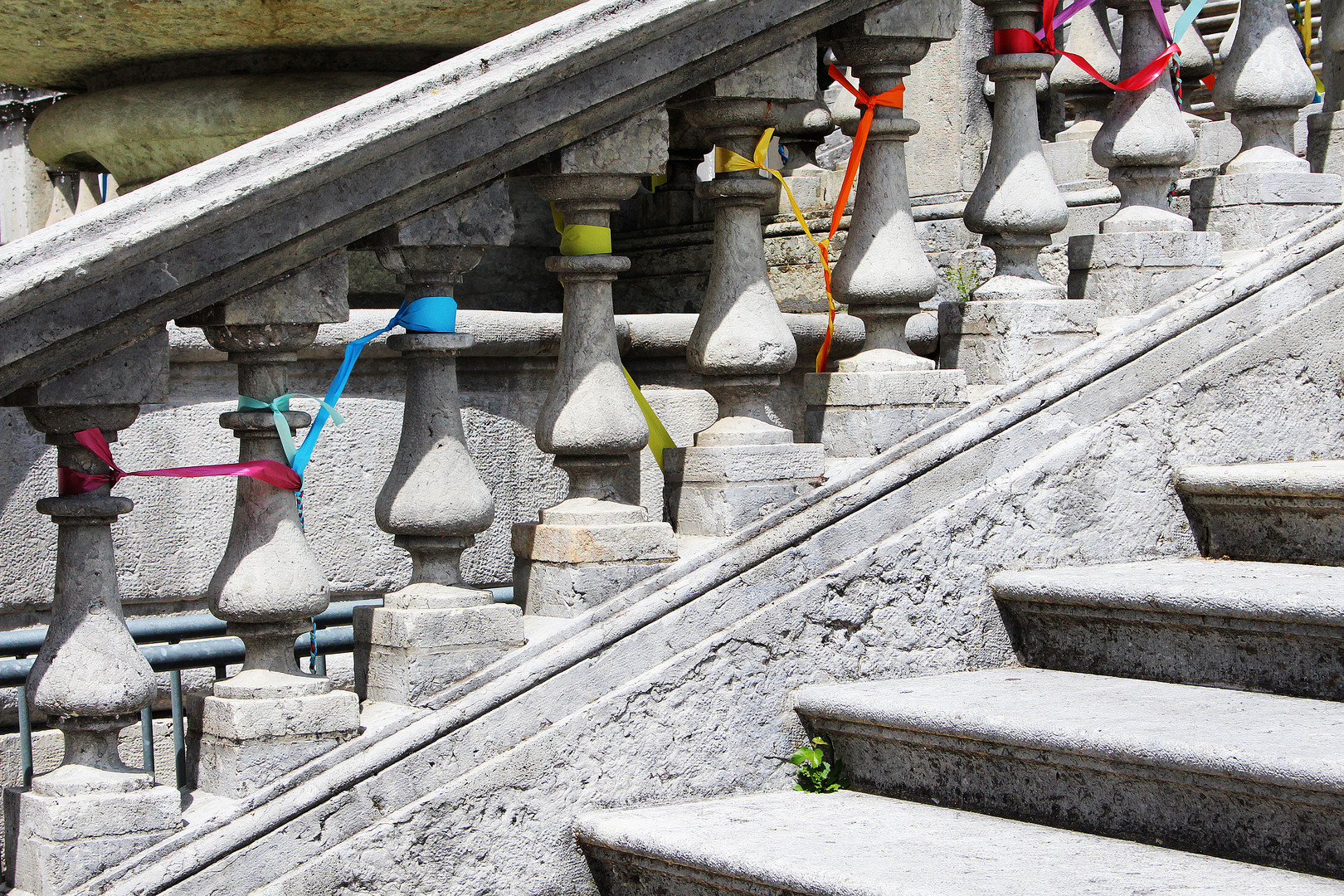 Bänder an den Balustraden