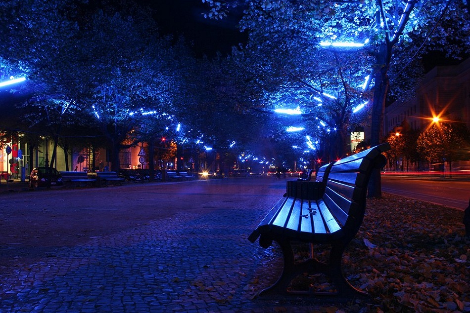 Bänke unter blauen Linden ... Berlin@Night2