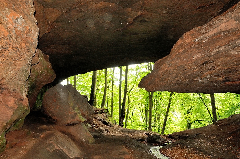 Bärenhöhle, auf dem Felsenwanderweg in Rodalben