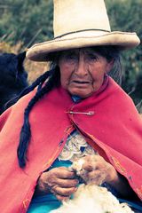 Bäuerin in der Nähe von Cajamarca (Peru)