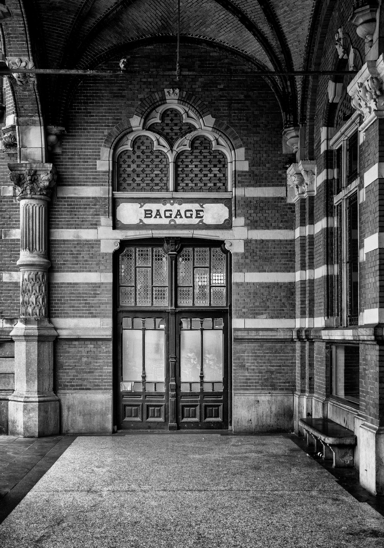 ... bagage ...