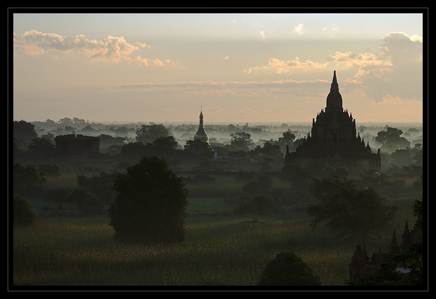 Bagan am Morgen III