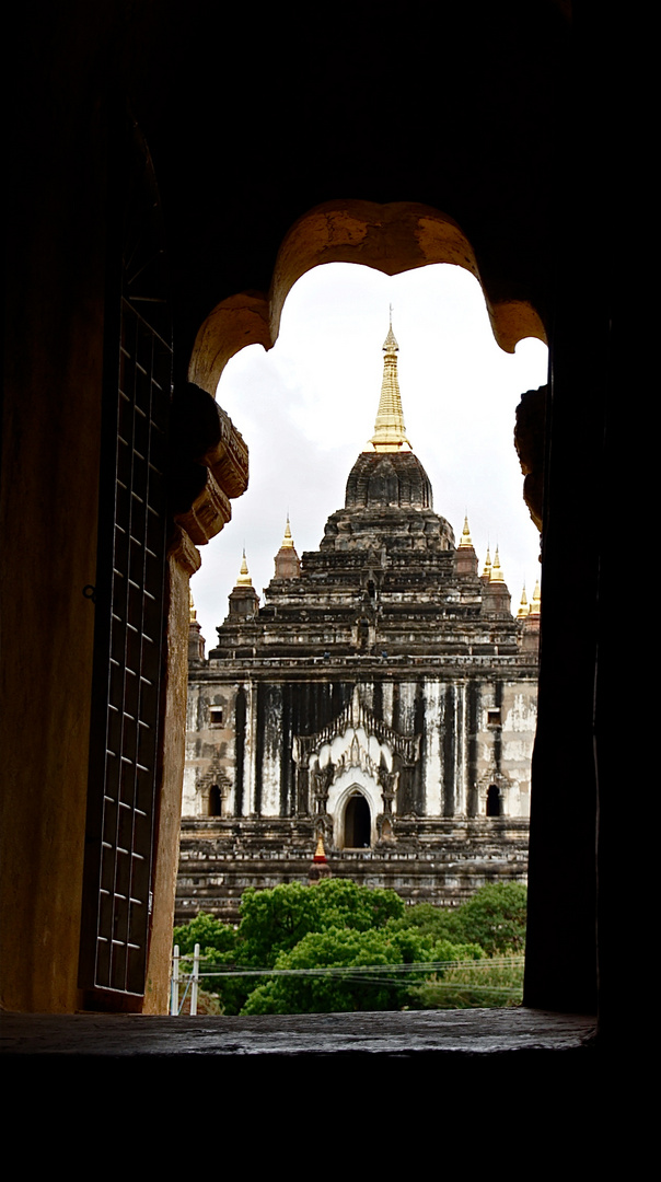 bagan II , burma 2011