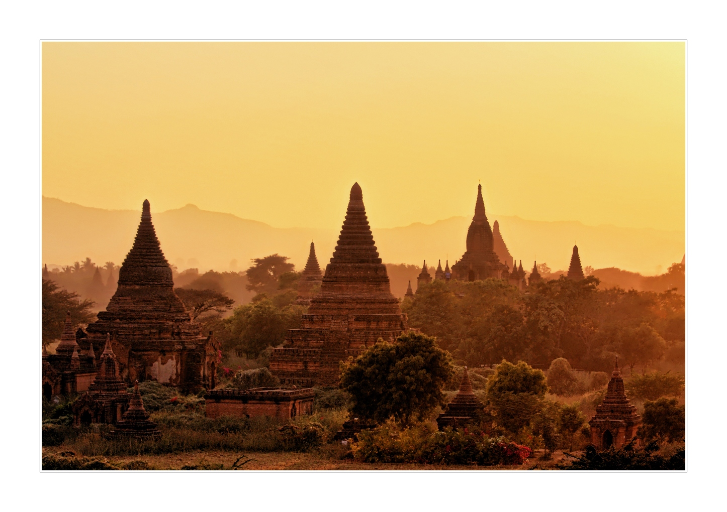 Bagan im Abendlicht