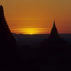 Bagan im Abendlicht