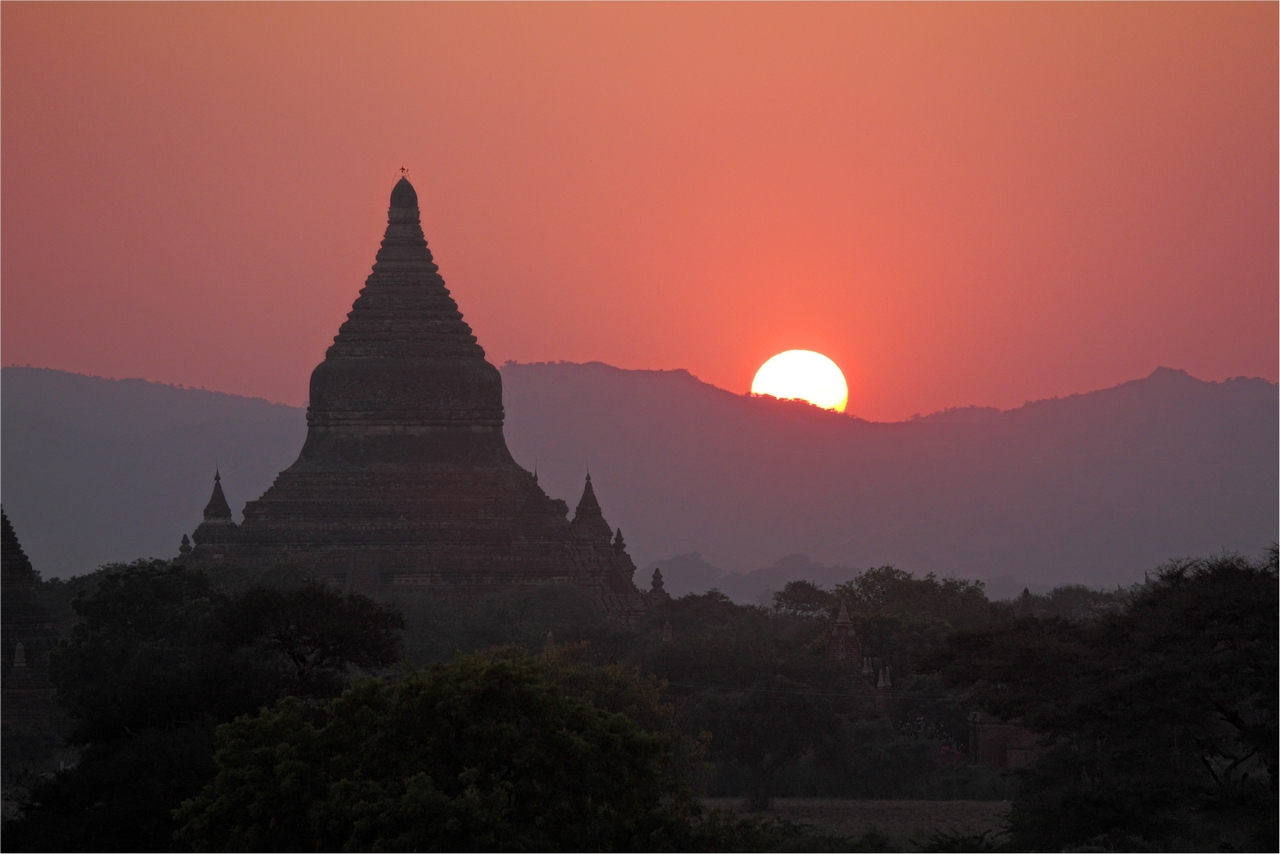 Bagan-Sundowner