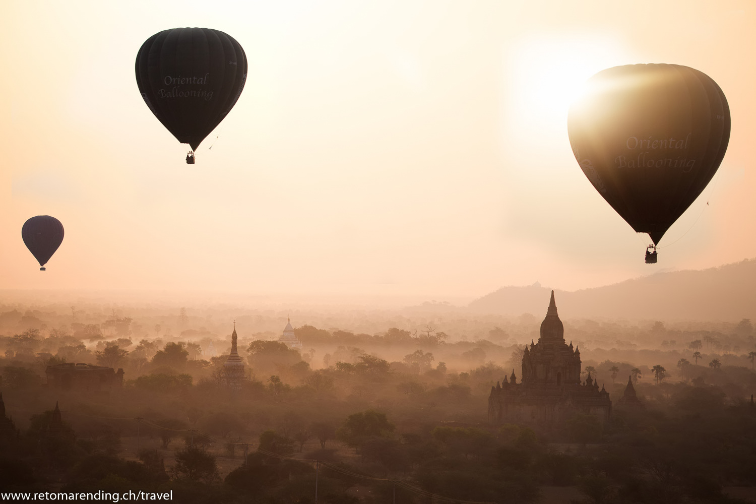 Bagan @ sunrise