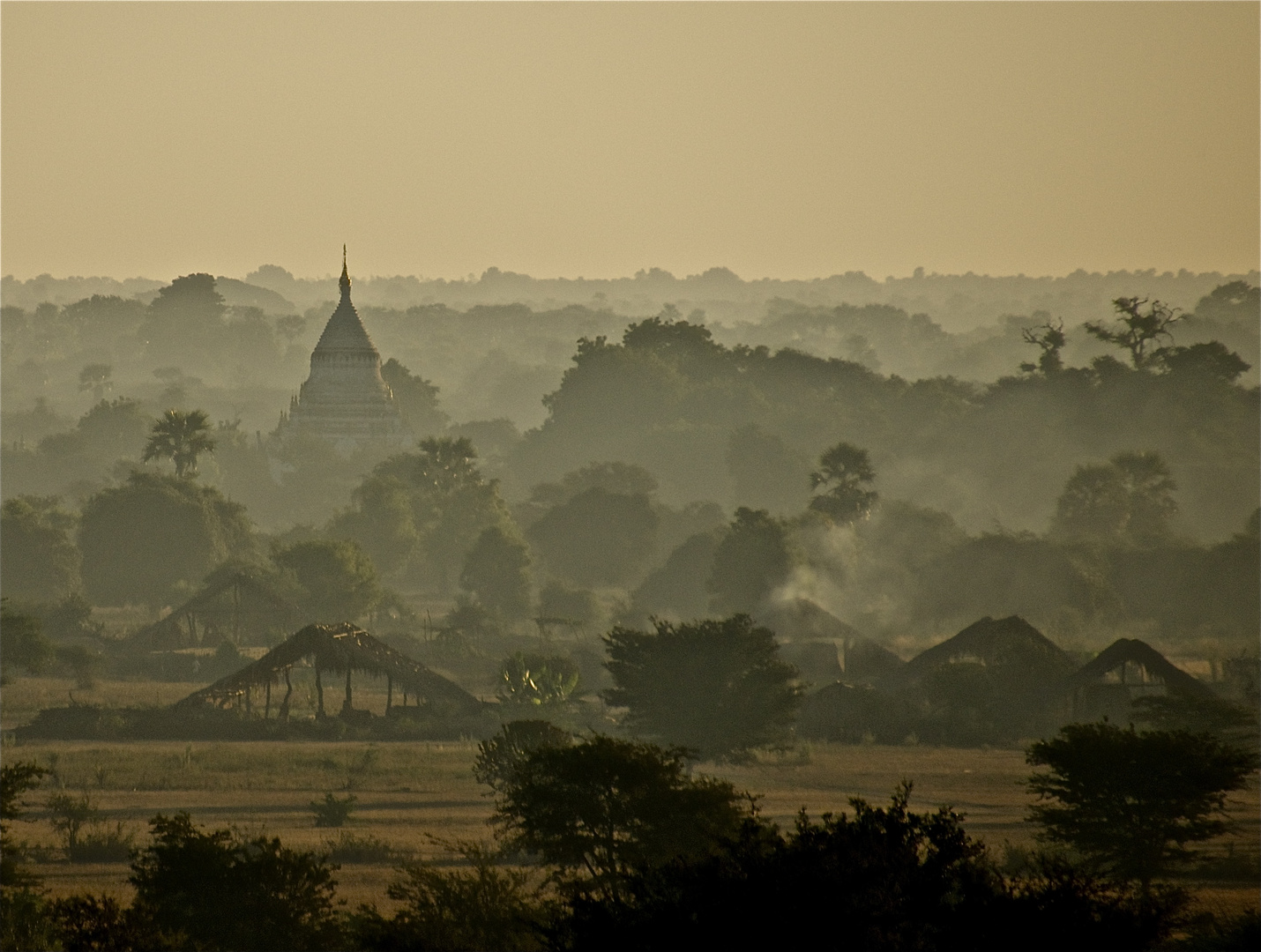 bagan sunrise ballooning IV