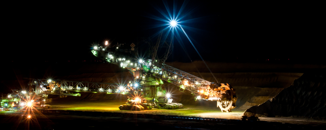 Bagger im Tagebau Garzweiler