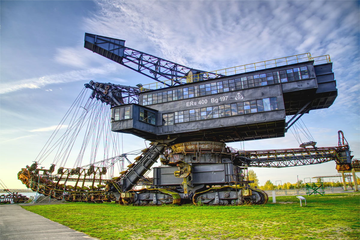 Bagger in der Eisenstadt Ferropolis