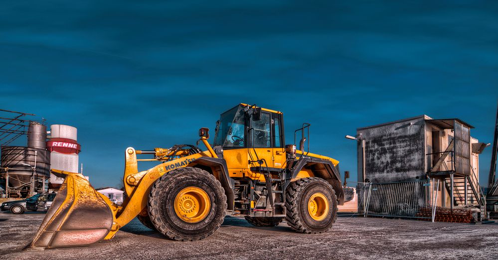 Bagger mit Volvo