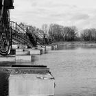 Baggersee schwarz weiss