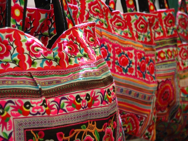 Bags on Ibiza at the hippie market - Taschen auf Ibiza auf dem Hippiemarkt - Es Cana