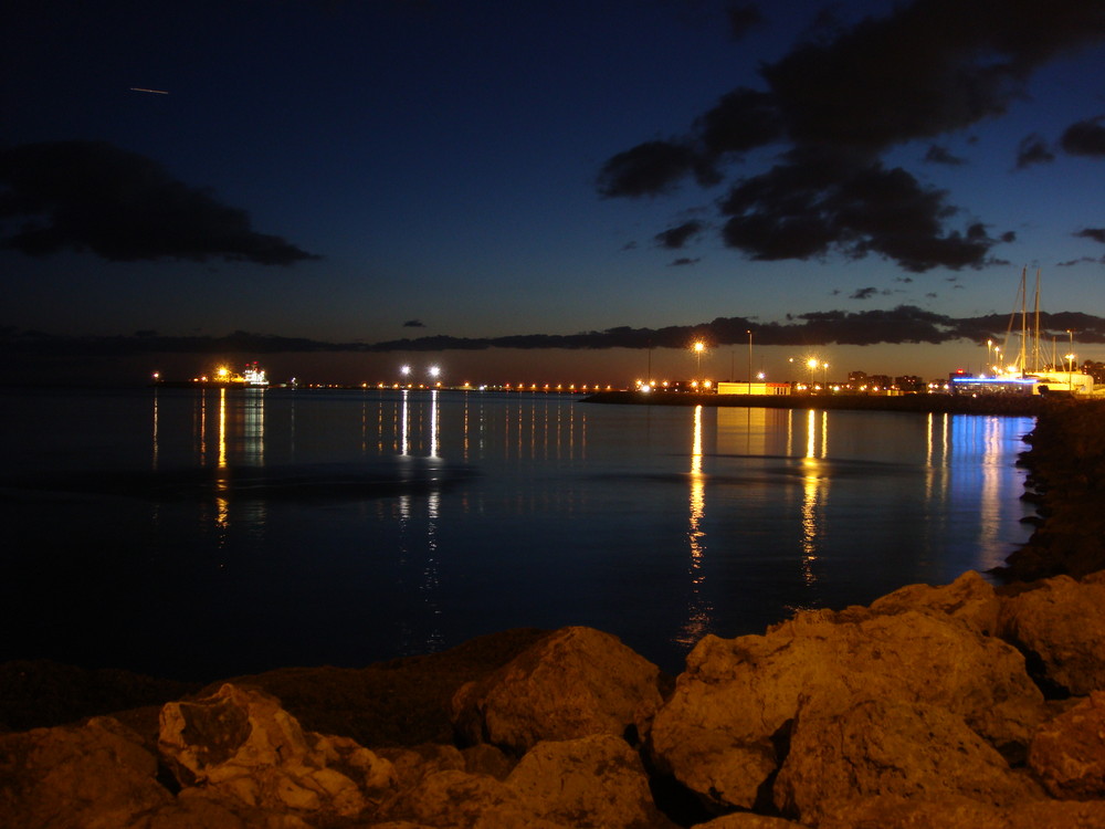 Bahia de Palma en la noche