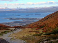 Bahía de Ushuaia, y Canal de Beagle