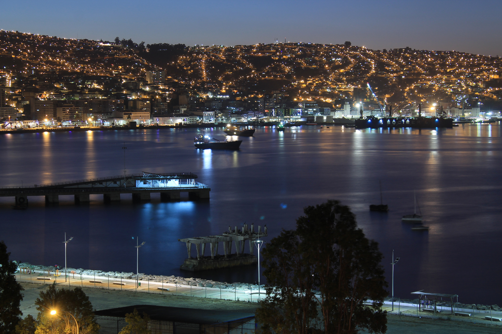 bahia de valparaiso.chile,,atardecer