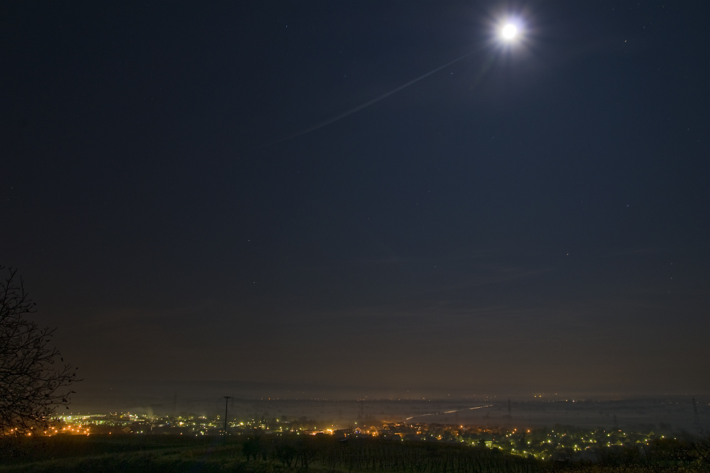 Bahlingen bei Nacht