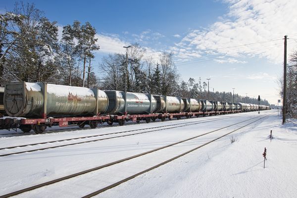 Bahn frei für ihren Müll ...