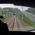 Bahn und Autobahn