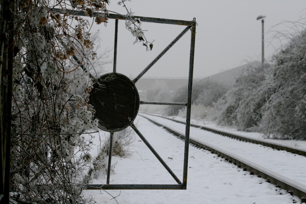 Bahnanlage Foto & Bild abstraktes, linien, phantasm Bilder auf