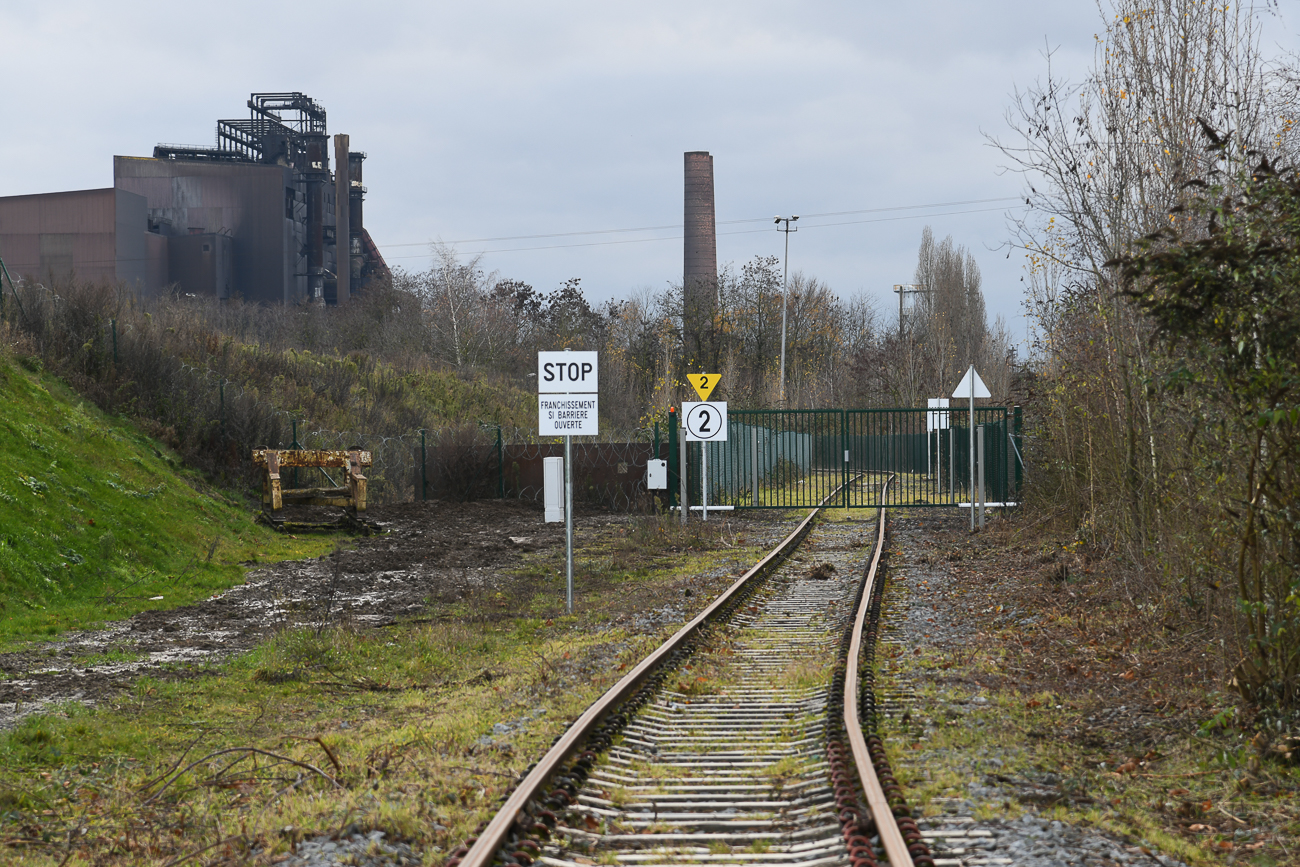 Bahnanschluss zwischen ehemahliges Stahlwerk Chertal und Kontainerhafen Trilogiport