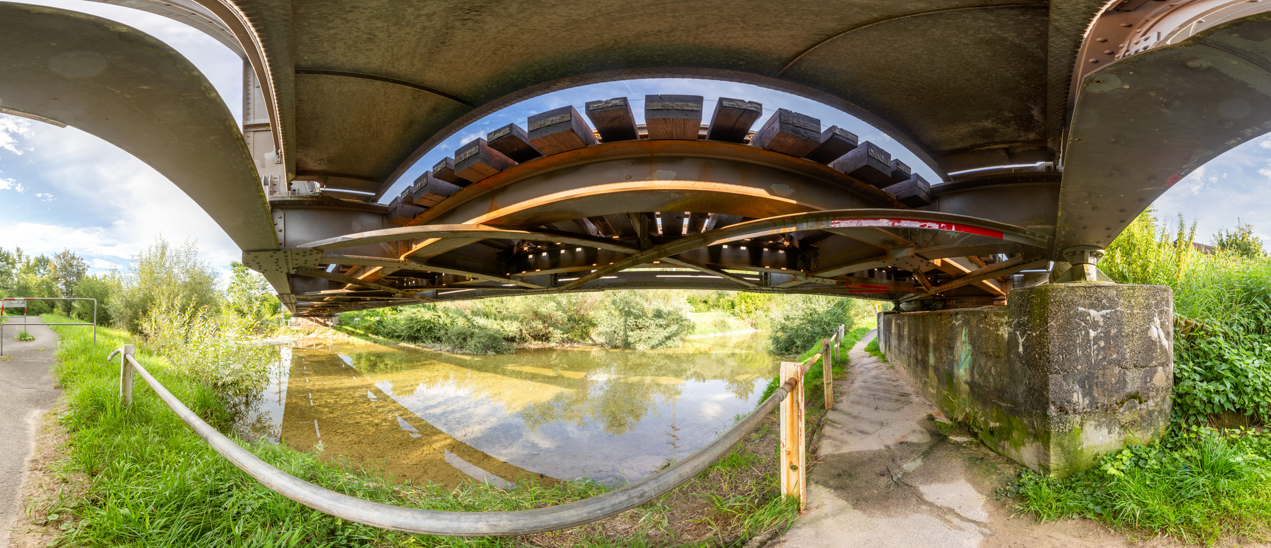 Bahnbrücke über die Töss bei Wila 