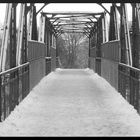 Bahnbrücke zum Rosswurststand - REGENSBURG