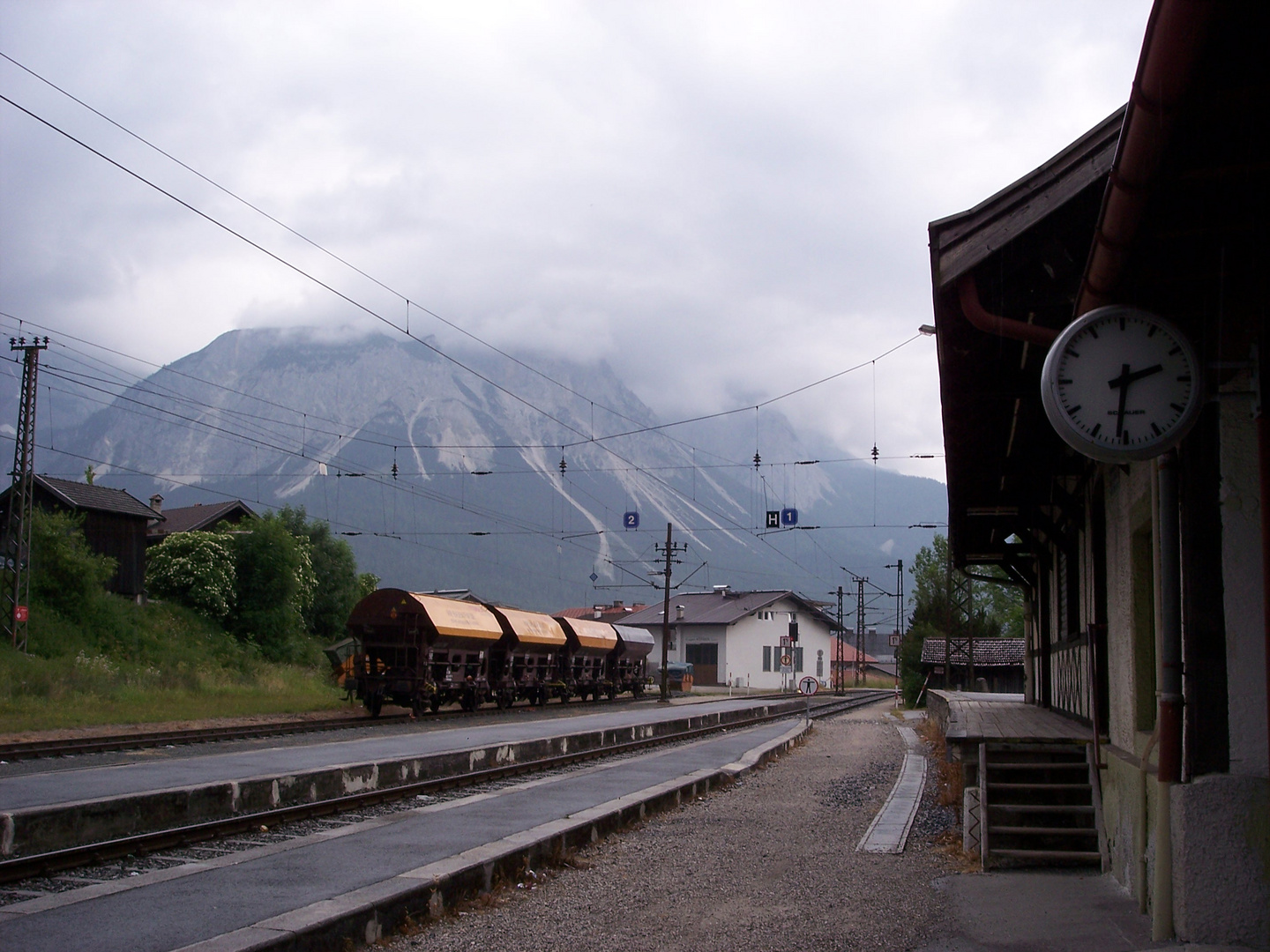 Bahnhof