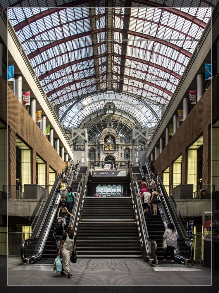 Bahnhof Antwerpen Belgien