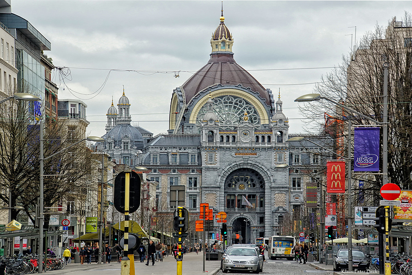 Bahnhof Antwerpen-Centraal