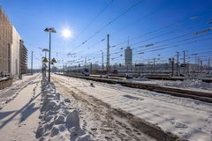 Bahnhof Augsburg mit Sonne