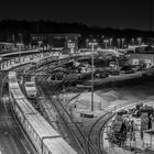 Bahnhof bei Nacht