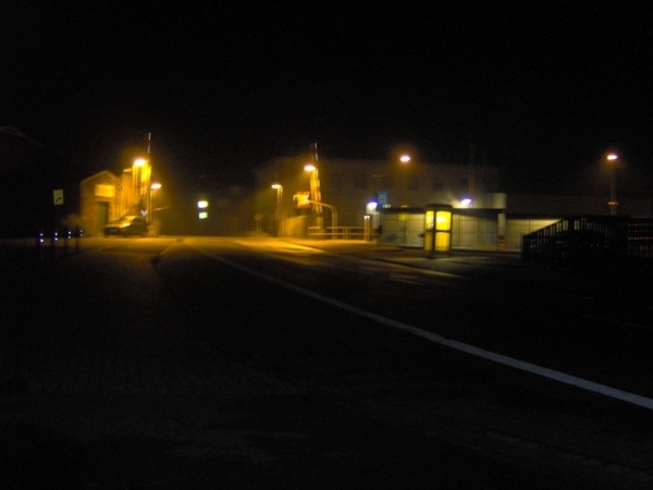 Bahnhof bei Nacht