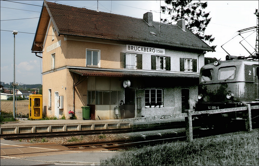 Bahnhof Bruckberg 2012 vs. 1972