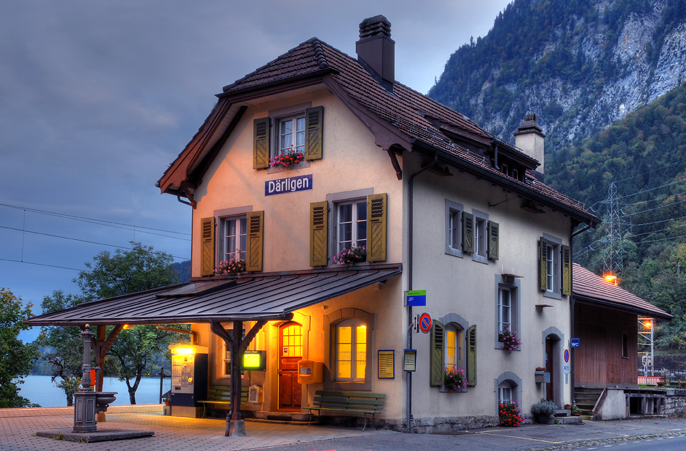 Bahnhof Därligen Foto & Bild europe, schweiz & liechtenstein, kt