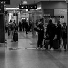 Bahnhof Erfurt - Kurze Pause am Fahrstuhl