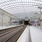 Bahnhof - Flughafen Köln