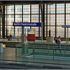 Bahnhof Friedrichstrasse...