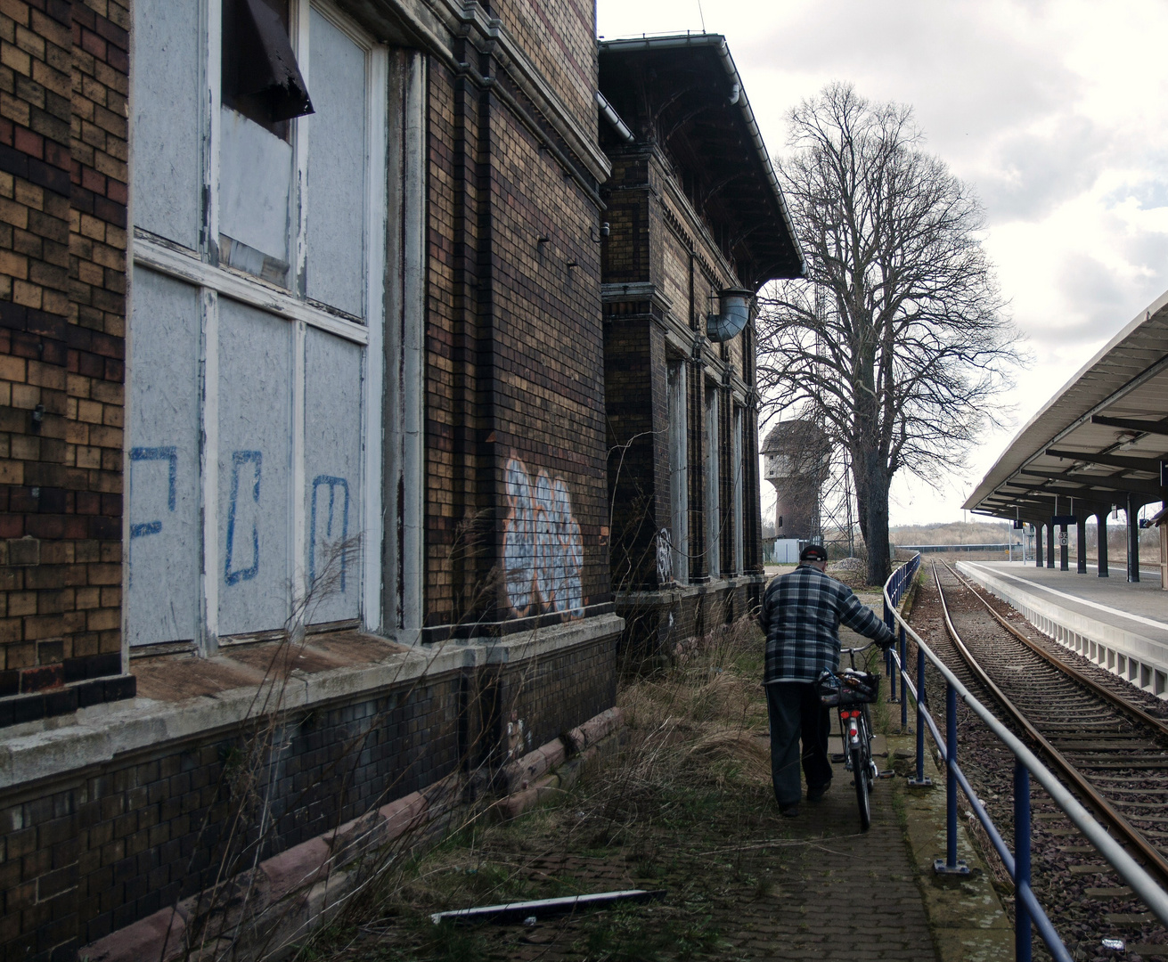 Bahnhof Güsten