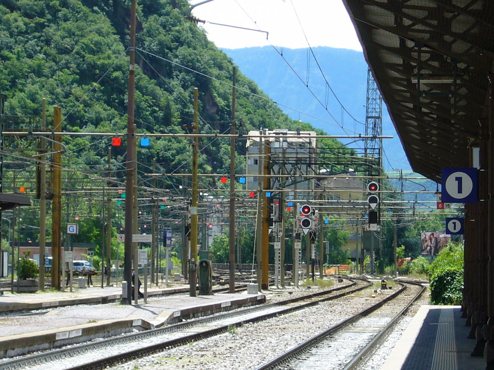 Bahnhof in Bozen (Südtirol) II