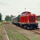 Bahnhof Karow/Meckl. V100 2009  mit Zug Güstrow - Plau am See fährt ein
