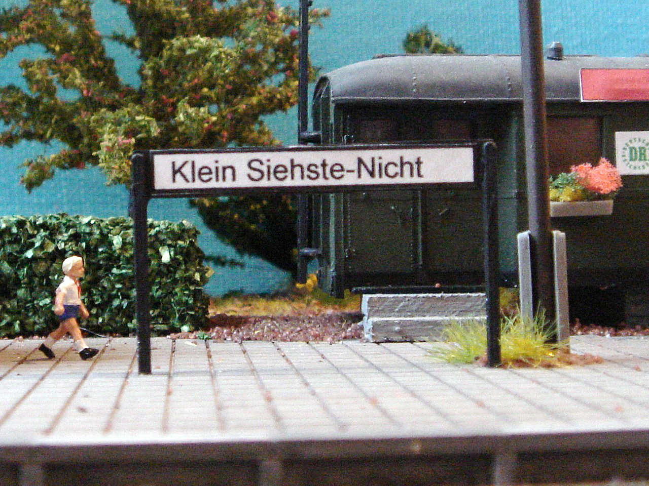 Bahnhof: Klein Siehste-Nicht