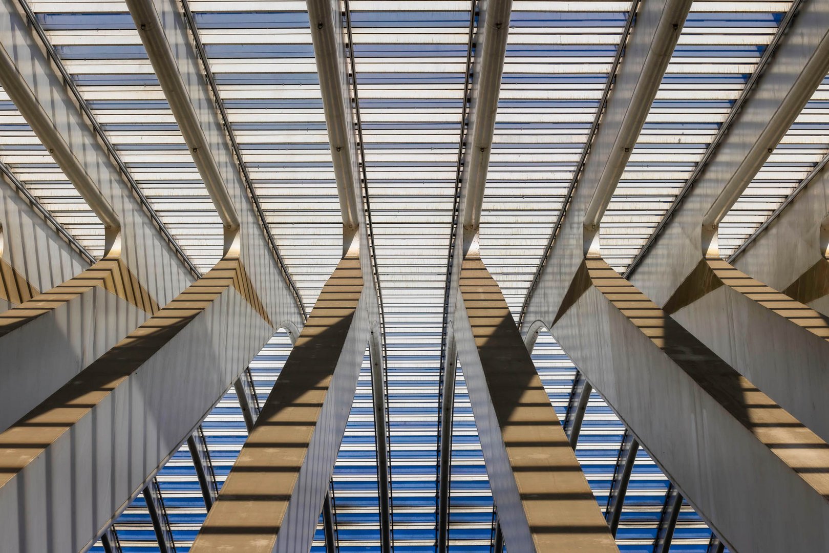 Bahnhof Lüttich-Guillemins / Liège-Guillemins railway station (Belgium)