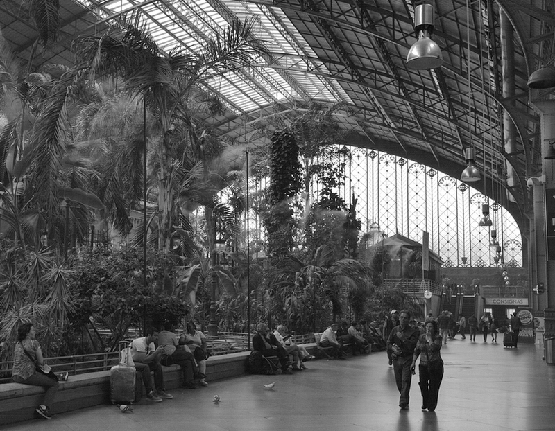 BAHNHOF MADRID - PUERTA DE ATOCHA