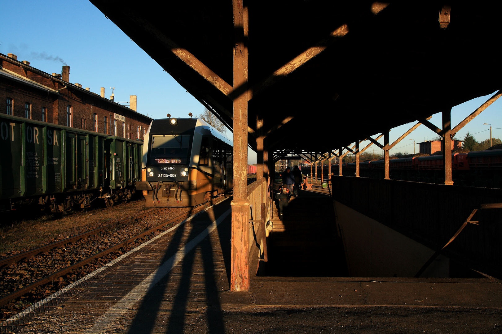 Bahnhof Mittelsteine . 